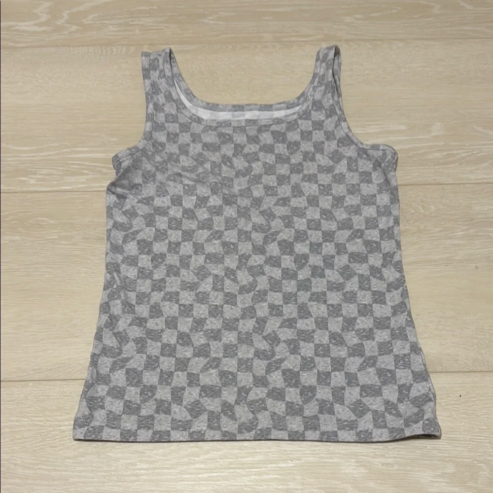 ✨ Old Navy Gray Fitted Sleeveless Tank Top